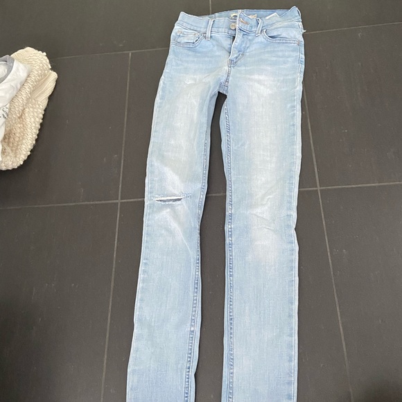 Levis skinny jeans - Picture 2 of 3
